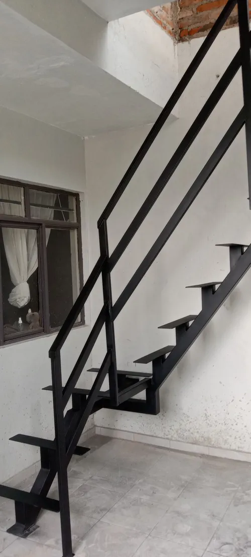 Trabajo de balconería: Escalera1