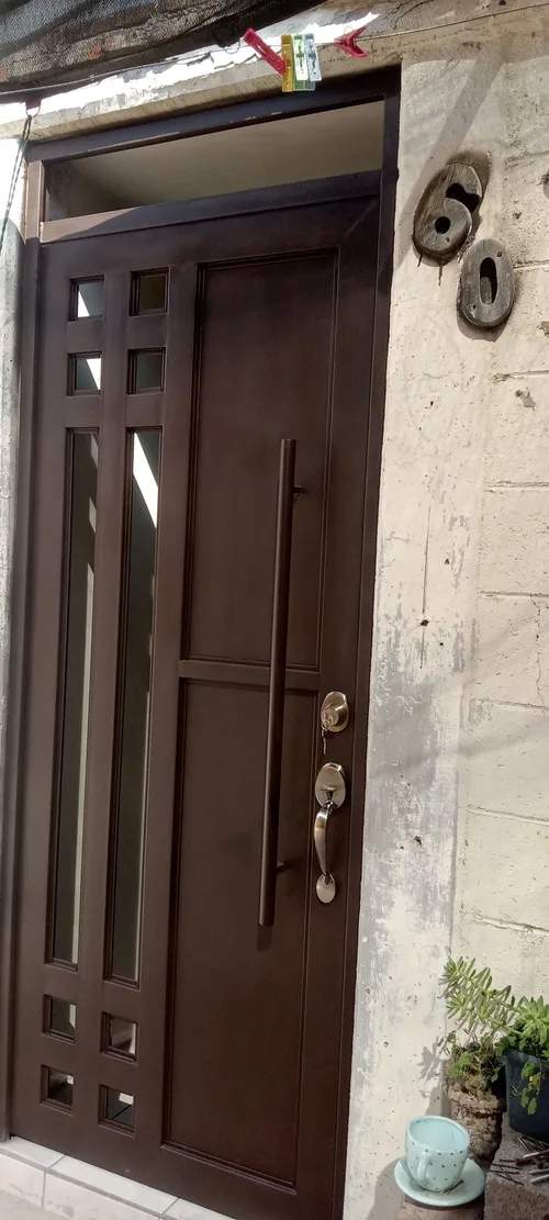 Trabajo de balconería: Puerta5